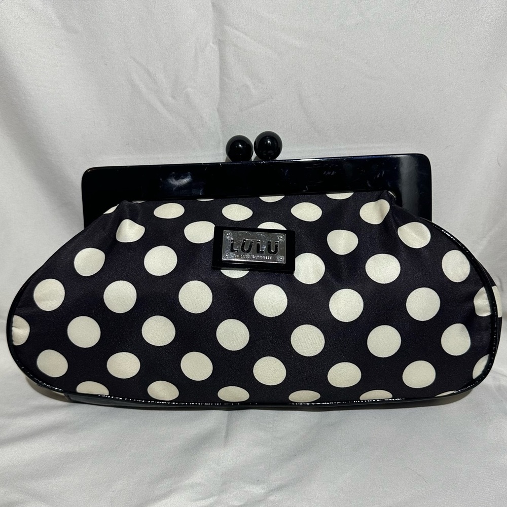 LuLu guinness clutch